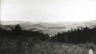 Sächsische Schweiz. Blick vom Wachberg nach Südwest über die Ottendorfer Fluren zur Hinteren Sächsischen Schweiz