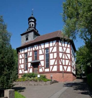 Grasland : Gras- und Waldflächen.