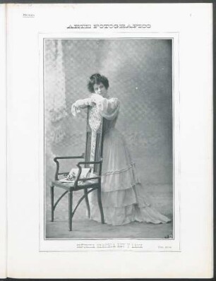 [Fotografía de] Arte fotográfico - Señorita Graciela Rey y Lama