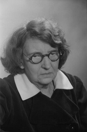 Porträt der Schriftstellerin Lu Märten : Porträt von Lu Märten