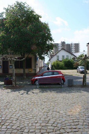 Straßengrundriss des Alten Ortes; Neu-Isenburg, Marktplatz, Pfarrgasse, Nollgäßchen, Luftgäßchen, Löwengasse, Kronengasse, Kirchgäßchen, Hirtengasse, Brionsgäßchen