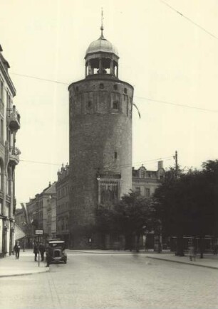 Dicker Turm : Görlitz, Frauenturm mit Stadtwappen am Marienplatz