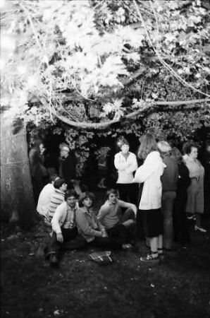 [Freiburg: Veranstaltung im Park]