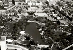 Luftbildaufnahmen von Karlsruhe. Südstadt - Stadtgarten (Nördliche Hälfte)