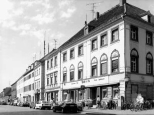 Großenhain, Kirchplatz 2. Wohn- und Geschäftshaus (1741). Eckansicht