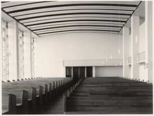 Heilig-Geist-Kirche, Bad Oeynhausen: Eingangsseite