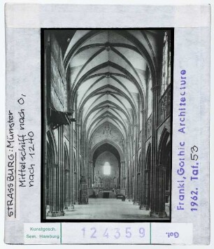 Straßburg: Münster Mittelschiff nach Osten