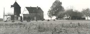 Löbau-Wohla. Blick auf Holländermühle und Gehöft