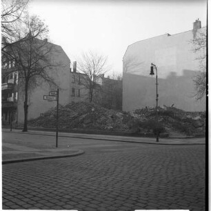 Negativ: Trümmer, Menzelstraße 5, 1953