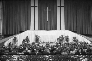 Henhöfertag der Evangelischen Volksmission in der Schwarzwaldhalle