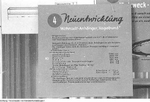 Handelsorganisation (HO)Handel - Gastronomie, u.a.: Ilafot, Fotoindustrieladen am Altmarkt, ausländischer Kunde - Markthalle, Gemüse - HO-Warenhaus (Howa), neue Abteilung - Kühlhaus, französisches Fleisch - großer Fisch - Modell Howa-Kaufhalle - Milchgeschäft Striesen, "Objektleiterin" - Automatengeschäft - Köche - Modehaus Chic, "Aussprache" - Milchbar - Restaurant Pikant - Erläuterungstafeln, 1962