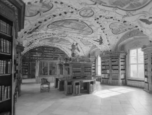 Zisterzienserabtei Lilienfeld / Stift LIlienfeld — Klosterbibliothek