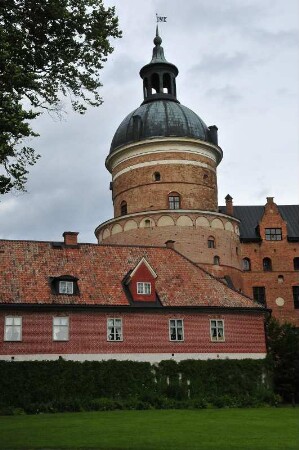 Mariefred - Aussenansicht von Schloss Gripsholm : Aussenansicht des Schlosses Gripsholm, aufgenommen am 22. Juli 2012 in Mariefred