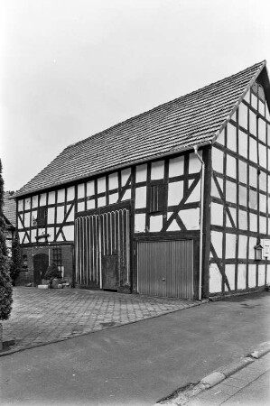 Scheune (Scheune, Fachwerk); Hatzfeld, Hauptstraße 9