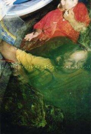 Mädchen schaut in ein Aquarium, von unten fotografiert (Altersgruppe bis 14)