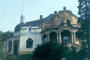 Markneukirchen. Fachhochschule für Musikinstrumentenbau in der Villa Merz