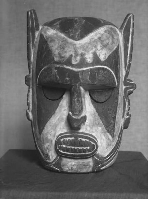 Tanzmaske