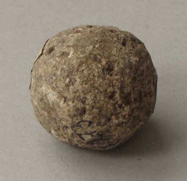 Boule de pierre