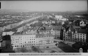 Dresden-Altstadt. Blick vom Rathausturm über die ehem. Johann-Georgen-Allee nach Ostsüdost