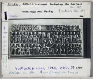 Syrakus, Nationalmuseum: Sarkophag der Adelphia, Vorderseite mit Deckel