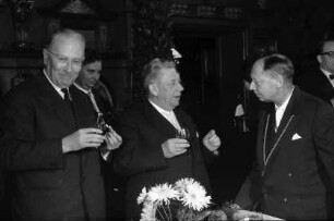 Freiburg: Trinkspruch mit [Joseph] Rey, [Anton] Dichtel, Oberbürgermeister [Josef] Brandel
