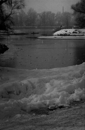Herrliches Winterwetter am Rhein.