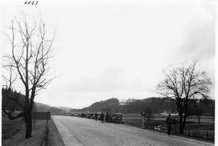 Parkplatz bei km 152,2 Im Vordergrund Kleinpflasterdecke