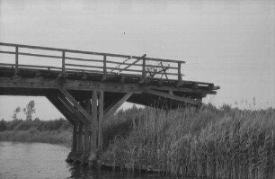 Fährhaus Rothenhusen: abgebrochene Brücke, von unten