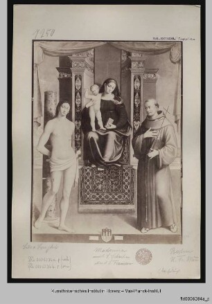 Thronende Maria mit dem segnenden Kind und dem heiligen Sebastian und dem heiligen Franziskus von Assisi