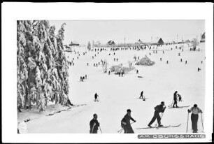 Zinnwald im Winter, Skiläufer am Übungshang