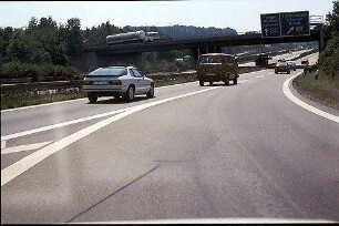 Ausfahrt aus Kreisel (Stuttgart Richtung Leonberg)