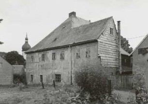 Olbernhau. Hintermühle, Zöblitzer Straße 3 : Olbernhau (Mittlerer Erzgebirgskreis). Hintermühle mit ehemaliger Bäckerei, Zöblitzer Straße 3. Feldseite mit Anbau