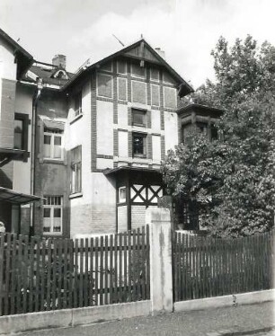 Wurzen, Julius-Künzel-Straße 11. Wohnhaus (um 1910)
