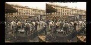 Fischer mit Fang im Hafen, Messina