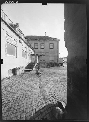 Weinböhla, Kirchplatz 2. Zentralgasthof (um 1905). Hofansicht