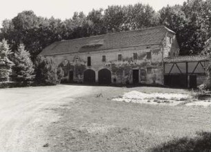 Stallgebäude