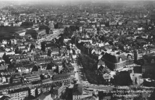 Leipzig, Blick zum Brühl und Hauptbahnhof, Fliegeraufnahme