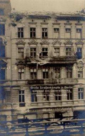 Zerstörtes Haus während des Generalstreiks