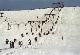 Feldberg: Skilift Feldberg; von unten