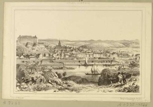 Stadtansicht von Pirna mit dem Sonnenstein und der Marienkirche von Norden über die Elbe