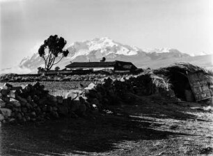 Finca Ocurani : Die Finca Ocurani mit dem Ancohuma im Hintergrund.