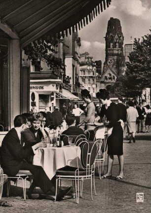 Berlin, Kurfürstendamm. Café Marquardt beim Kempinski
