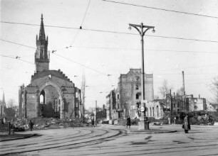 Zerstörte Katholische Kirche und Rudolphstraße