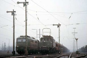 Kornwestheim Südwest Stw 8 Gleis 213 Lok 193 011 Autotransportzug Laes-Wagen Lok 140 201