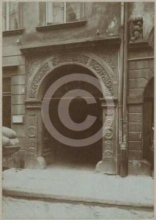 Portal des Bürgerhauses Junkernstr. 17 in Breslau