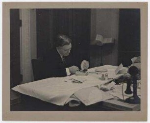Senator William Borah beim Frühstück, Washington D.C.. William Borah
