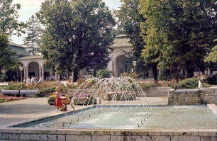 Bad Steben: Kurpark mit Springbrunnen