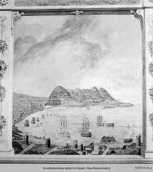 Wanddekoration mit Seeveduten : Bucht mit Hafen, Schiffen und Bergen im Hintergrund