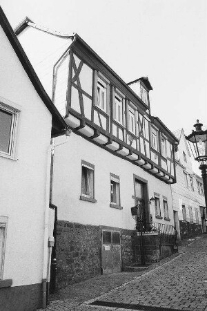 Wohnhaus, Fachwerk; Gelnhausen, Lambertusgasse 7