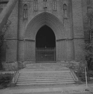 Schwerin. Dom, Portal